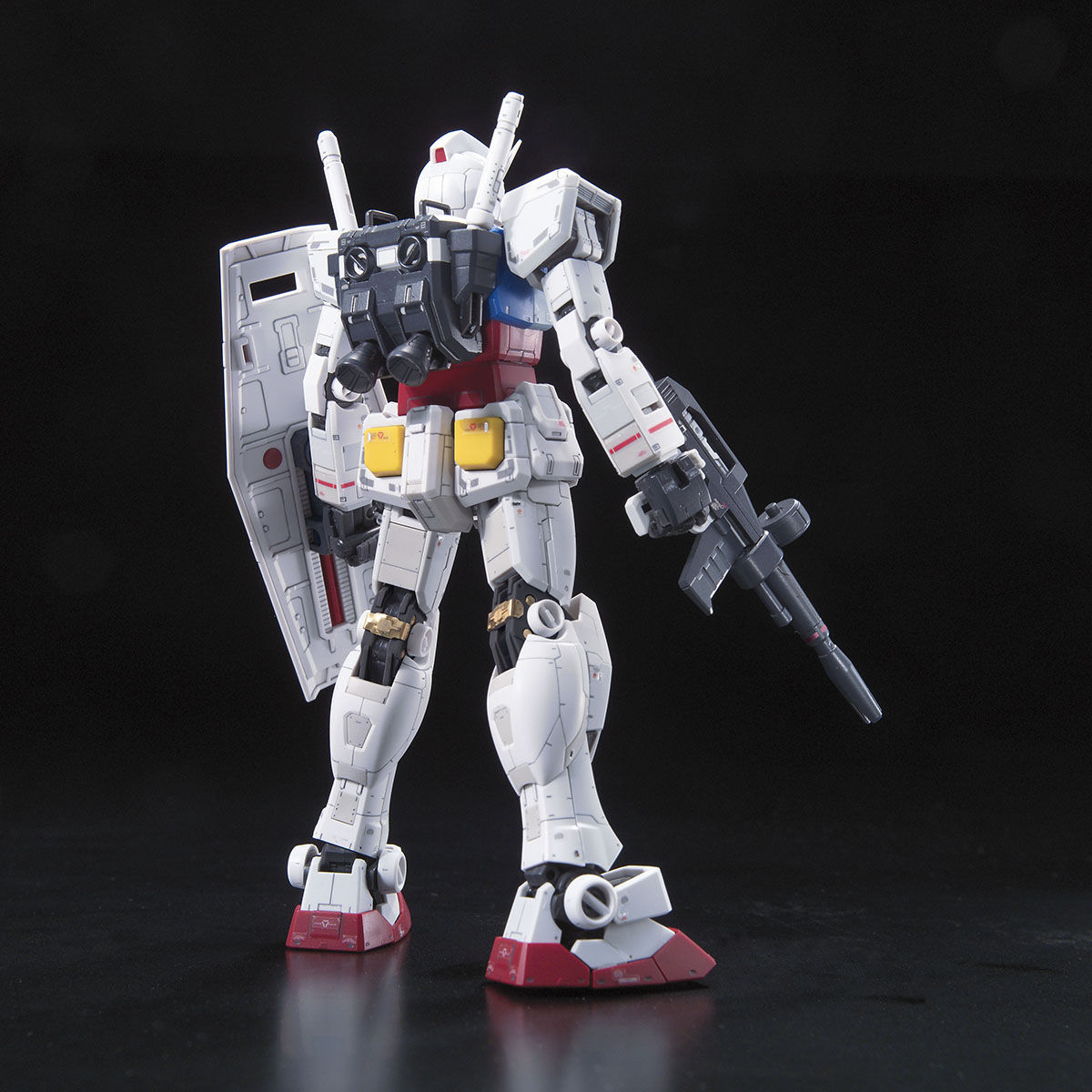 バンダイ 5061594 RG 01 RX-78-2 ガンダム / ラジコン プラモデル専門 